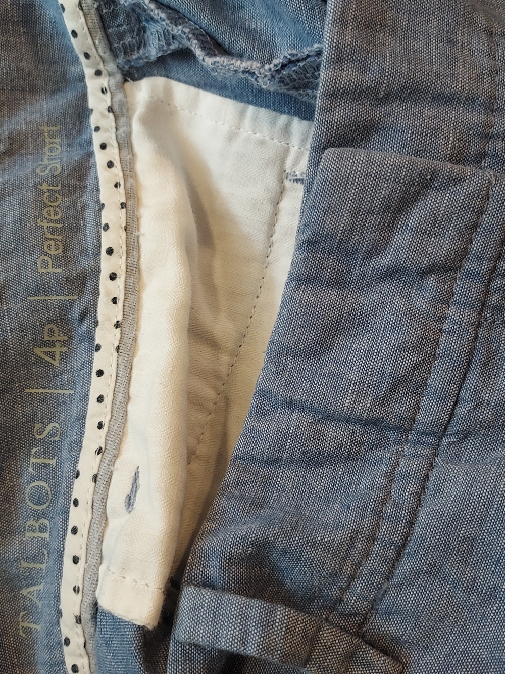 Talbots Perfect Short Blue Chambray Bermuda Shorts Petite Size 4P - Picture 2 of 6